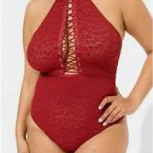 Torrid size 6 animal print bodysuit